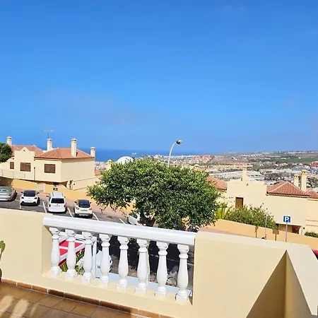Golden Sunset Ocean View Apartment